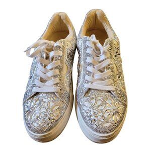 Betsey Johnson Womens Reily White Size 11M SB-REILY002110